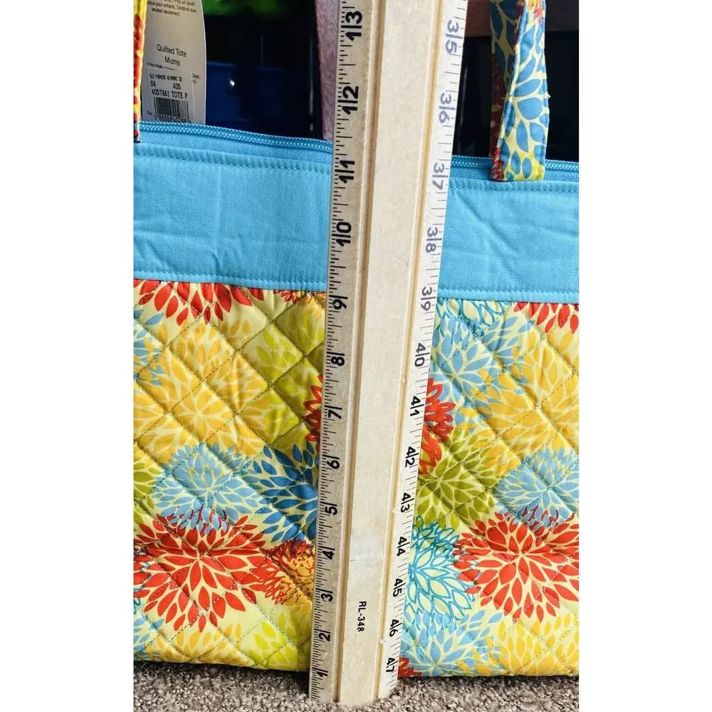 NWT Gregg Gift Co Ins. Quilted Mums Tote Bag NWT Zip Top + Wristlet Coin Purse